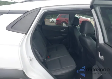 2019 Hyundai Kona Limited z USA, uszkodzony, nr VIN KM8K3CA56KU238812